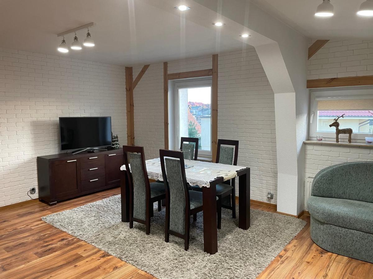 Apartament Przy Ulicy Zaruskiego Blisko Plazy Ustka Ngoại thất bức ảnh