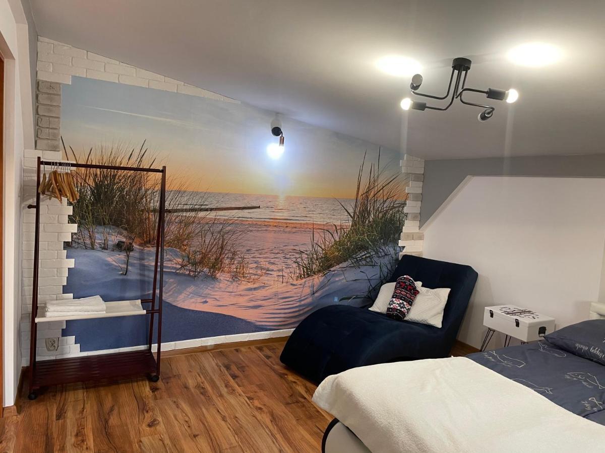 Apartament Przy Ulicy Zaruskiego Blisko Plazy Ustka Ngoại thất bức ảnh